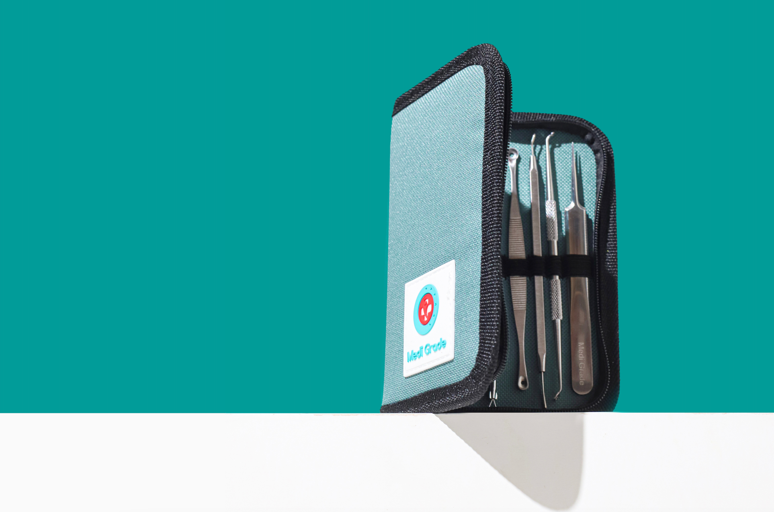 Confidence Unleashed: Medi Grade's Blackhead Removal Kit and the Power of Loving Your Skin