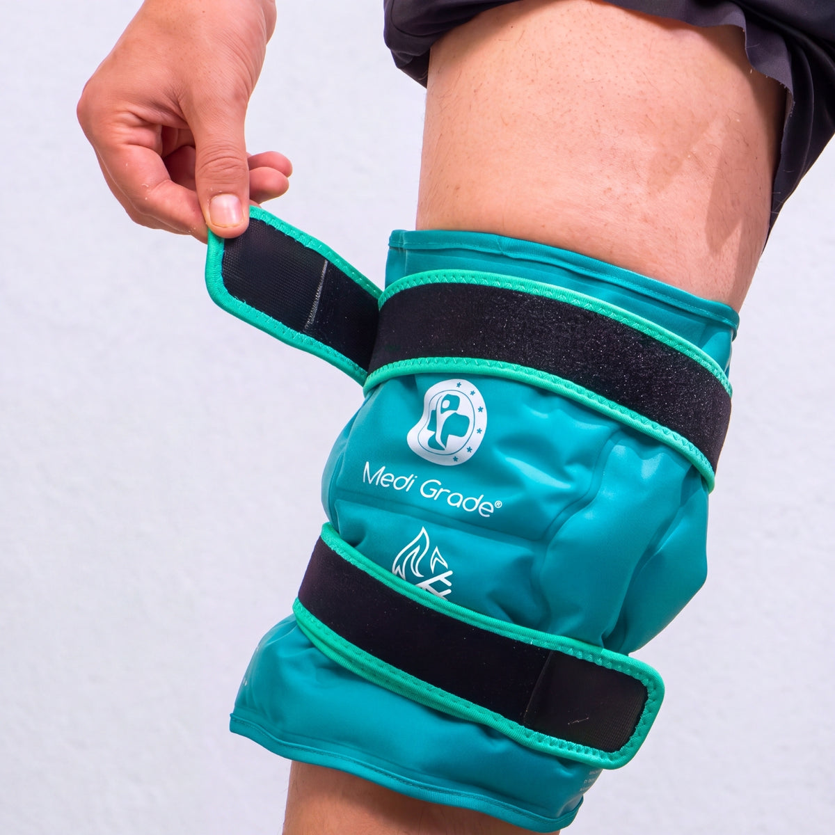 Medi Grade Knee Ice Pack Wrap - Reusable Ice Pack for Knees and Surgery